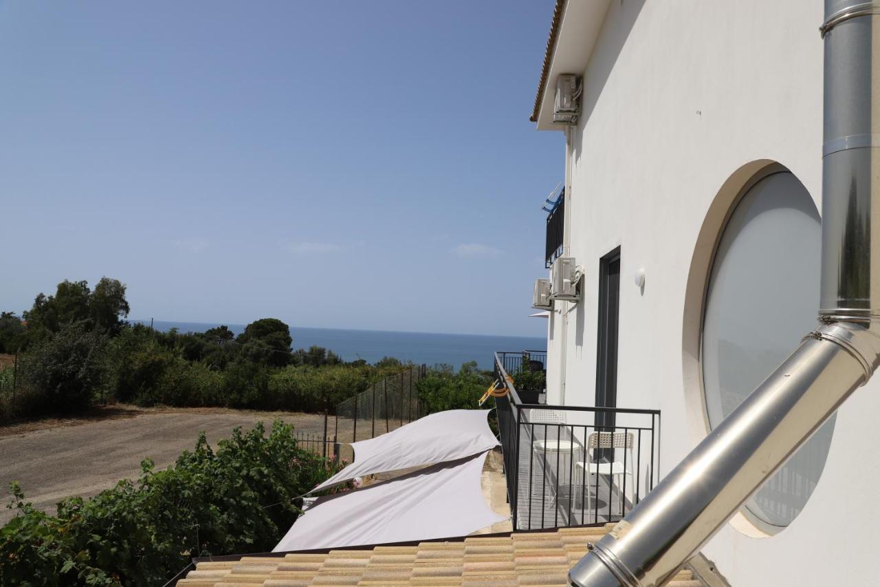Assabinirica Bed & Breakfast Acquedolci Exterior photo